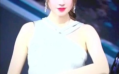 漂亮人妻被强中文字幕